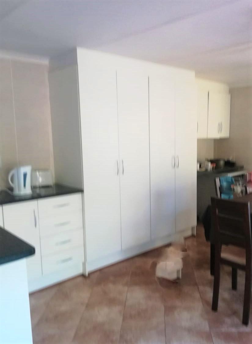 4 Bedroom Property for Sale in Hartbeespoort Rural North West